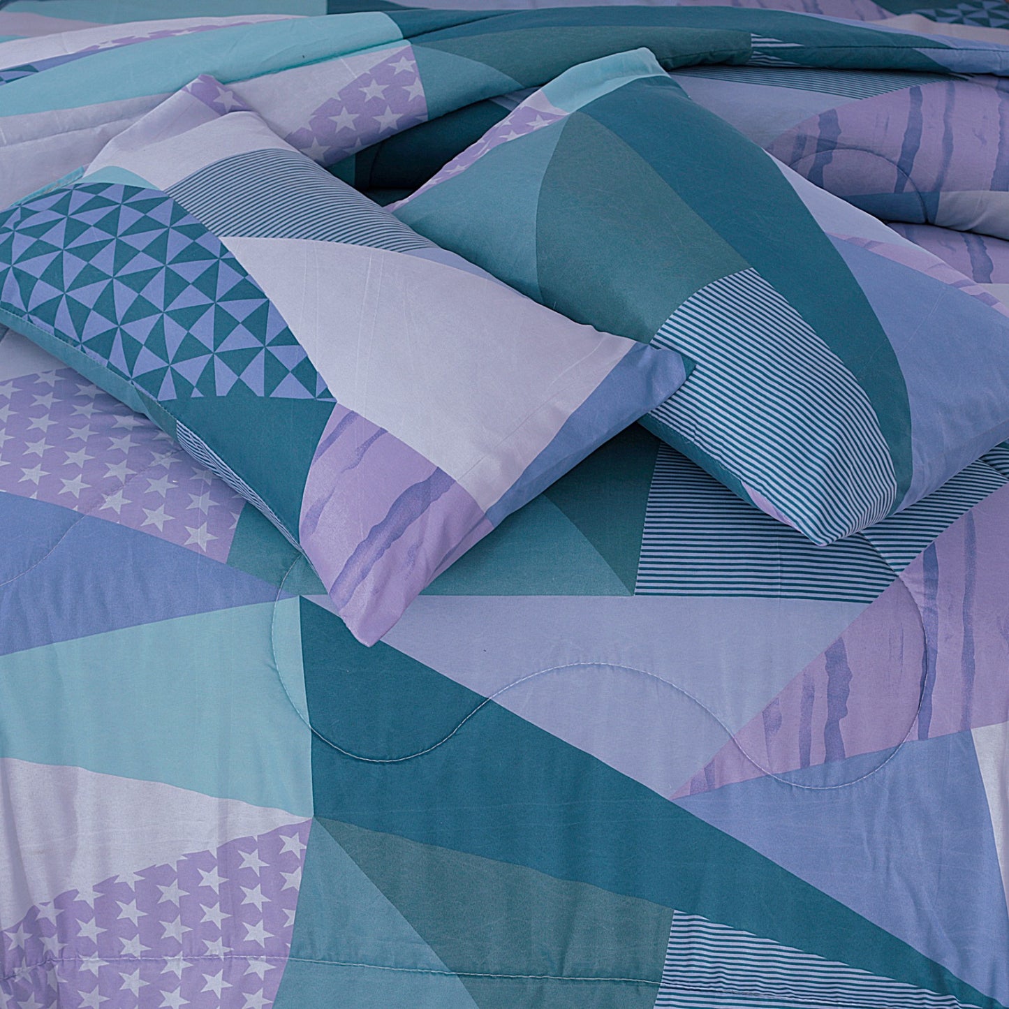 Geometrical Triangle - Premium Pure Cotton 6pcs Comforter Set