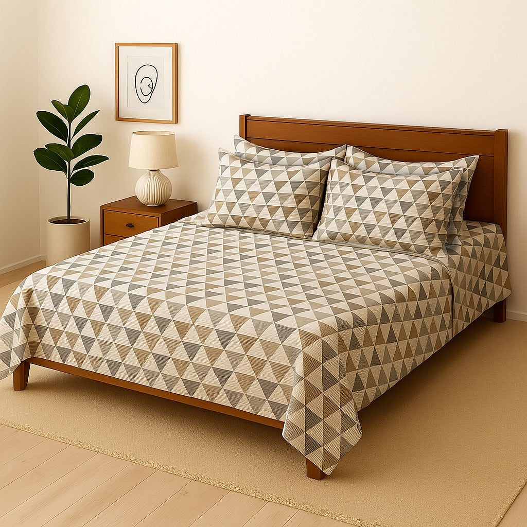 MULTIPLE TRIO - Bedsheet With 4 Pillow Covers
