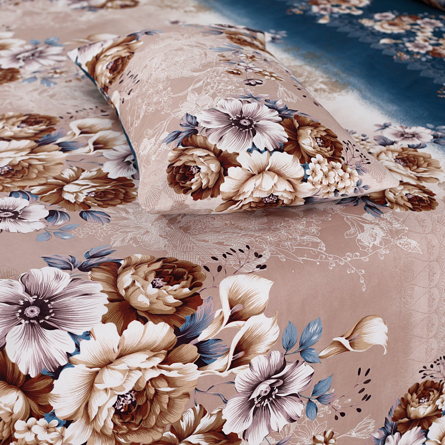 Flowry Rose- Bedsheet Set