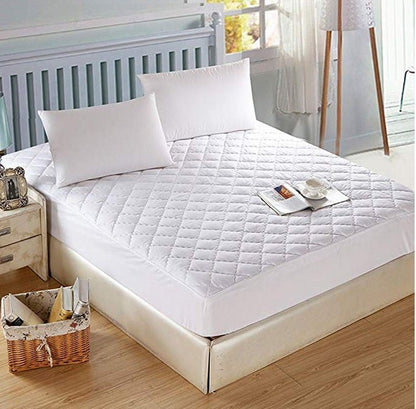 Quilted Waterproof Mattress Protector (White) - Zaraish.com